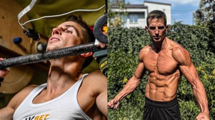 How many pull ups can David Goggins do in a row?