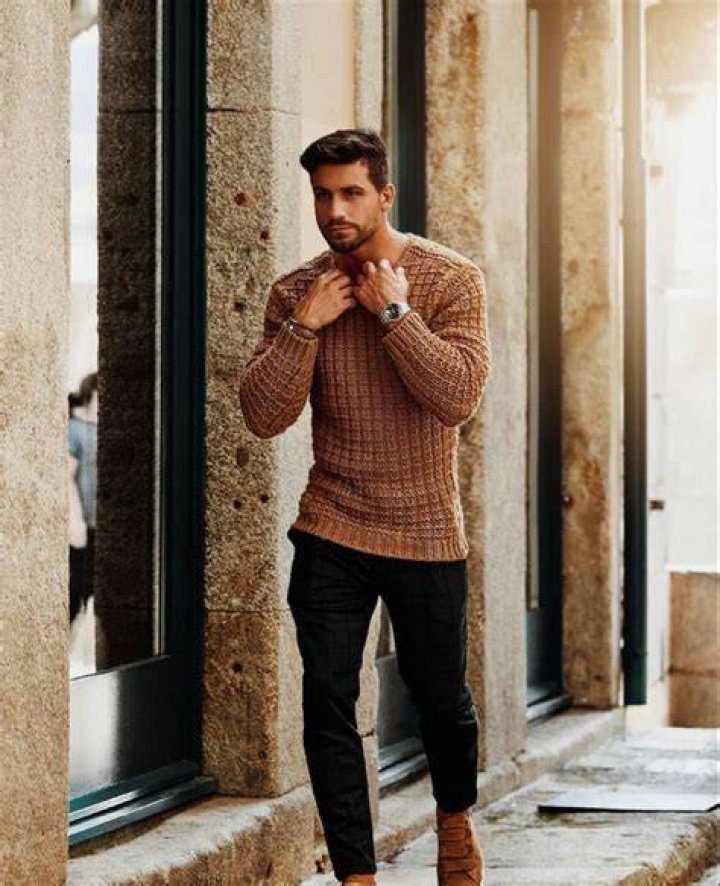 How many sweaters should a man own?