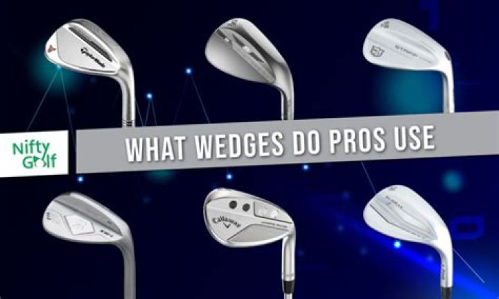 How many wedges do pros carry?