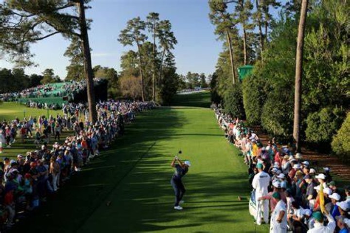 How much do caddies make at Augusta?