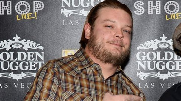 How much does Big Hoss make per episode on Pawn Stars?