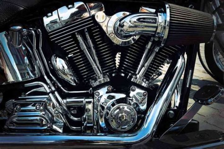 How much HP does a 125 2-stroke have?