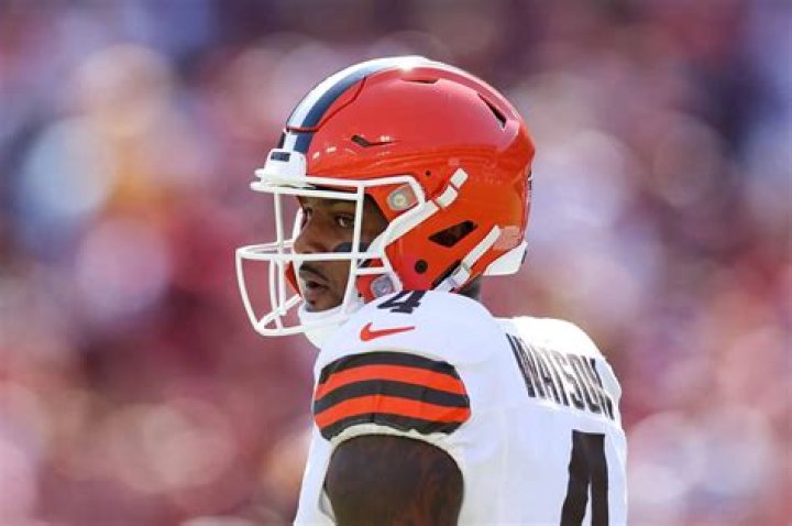 How much will Deshaun Watson make in 2021?