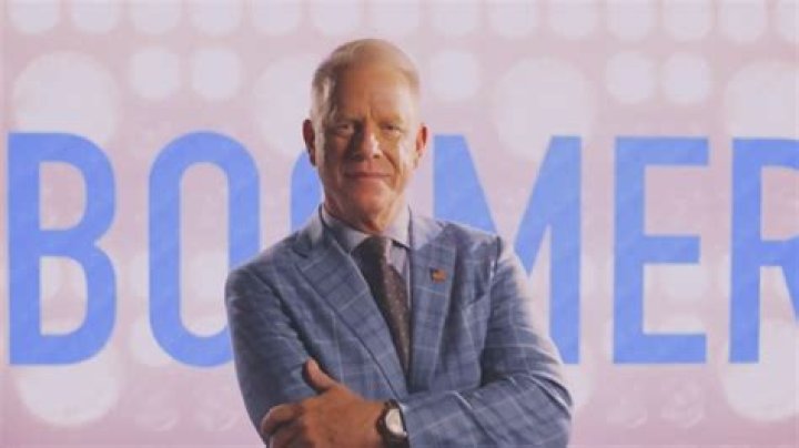 Is Boomer Esiason in Hof?