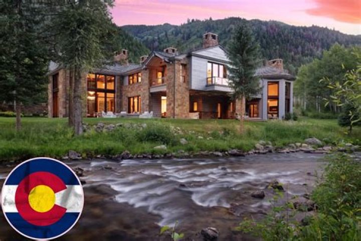 Is Colorado or Utah more expensive?