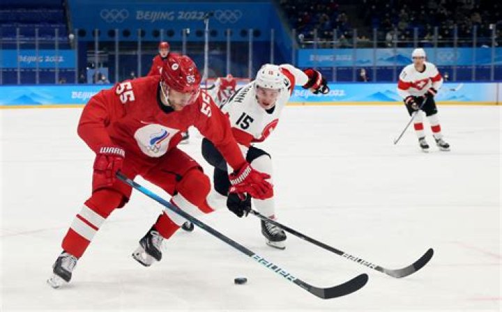 Is hockey or soccer bigger in Russia?