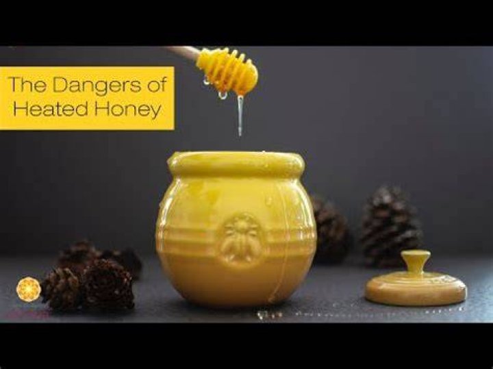 Is honey toxic when heated?