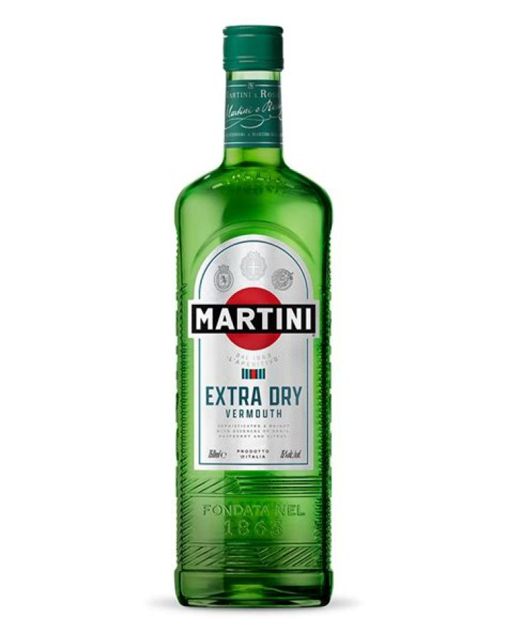Is Martini Bianco a dry vermouth?