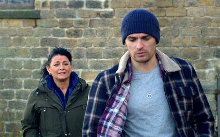 Is Natalie J Robb related to Lawrence Robb?