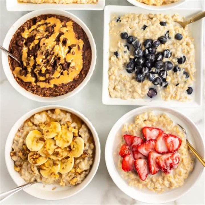 Is protein powder in oatmeal good?