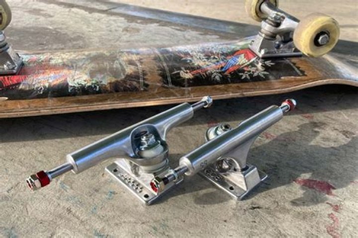 Is skateboard supposed to be heavy?