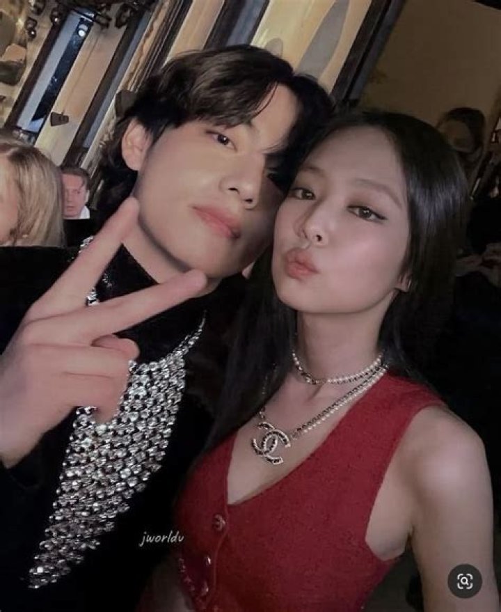 Is Taehyung in a relationship?