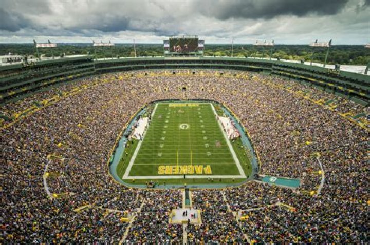 Is the field at Lambeau heated?
