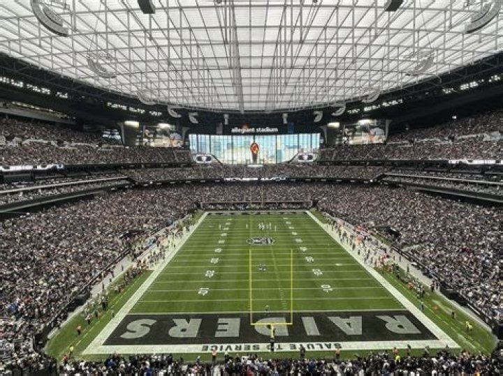 Is the new Raider stadium enclosed?