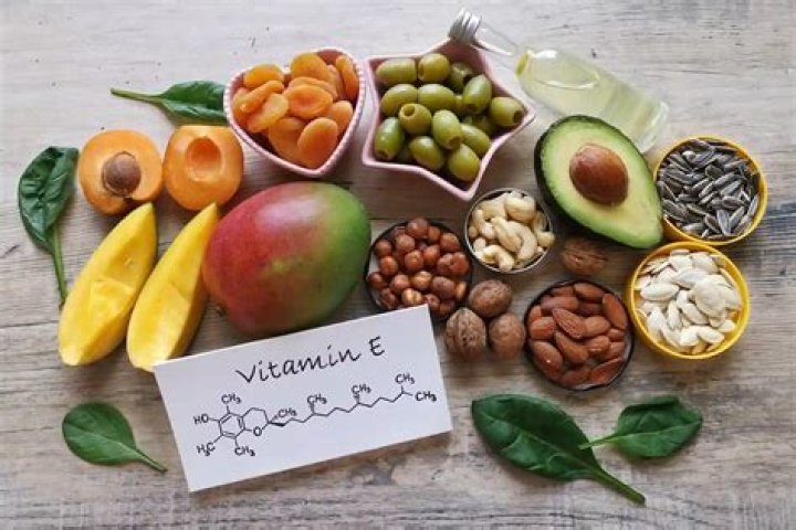 Is vitamin E good for heart palpitations?