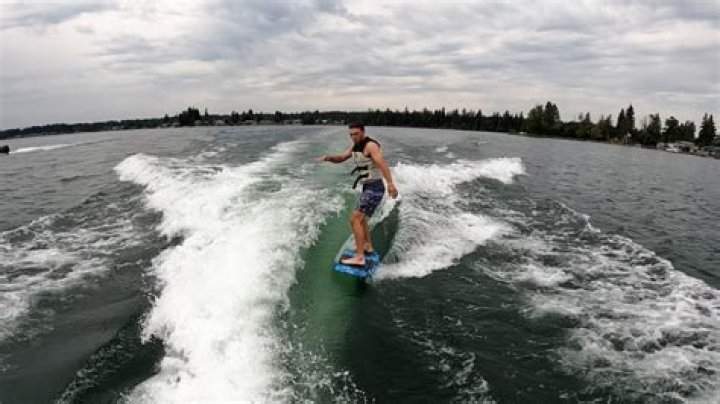 Is wake surfing harder than water skiing?