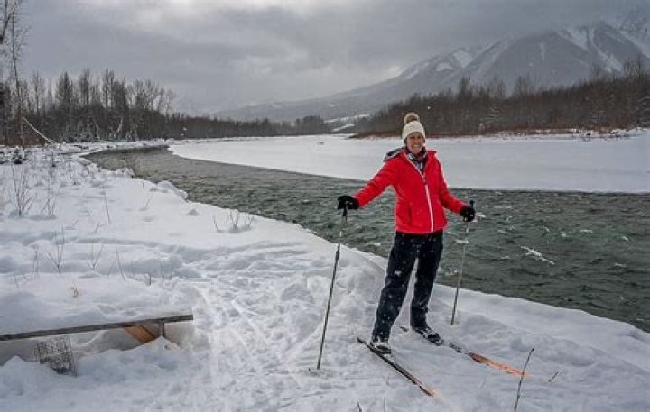 Should I cross-country ski or snowshoe?