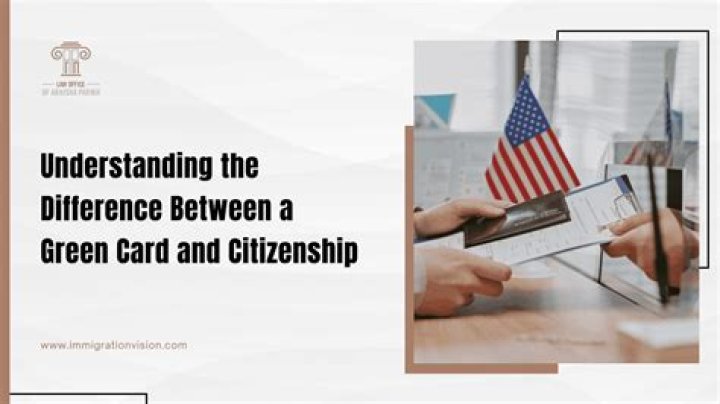 What's the difference between green card and citizenship?