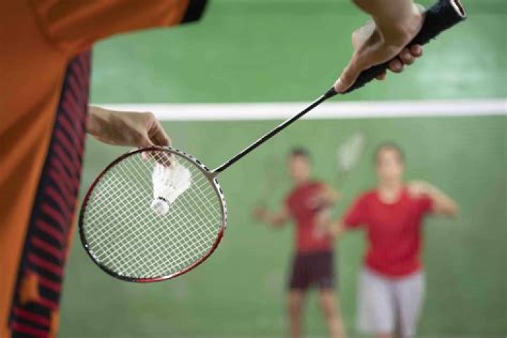 What are the 9 skills you need to play badminton?
