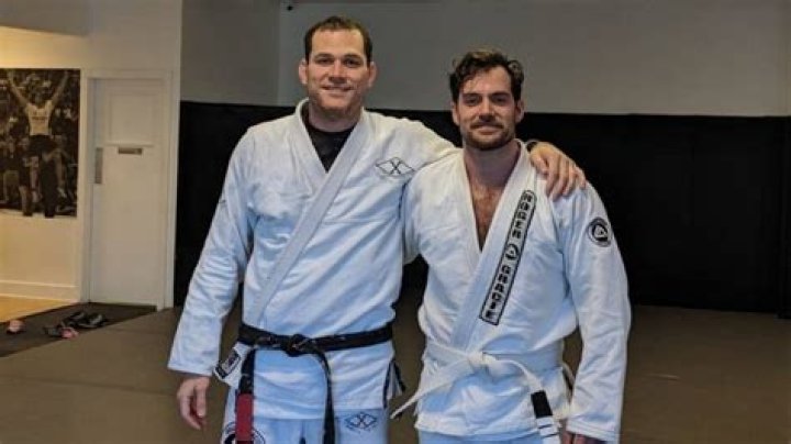 What BJJ belt is Henry Cavill?