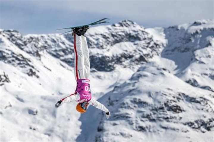 What do the numbers mean in freestyle skiing?