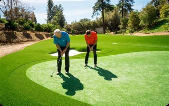 What is a frost green in golf?