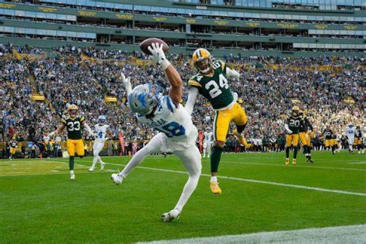 What is a trap catch in football?