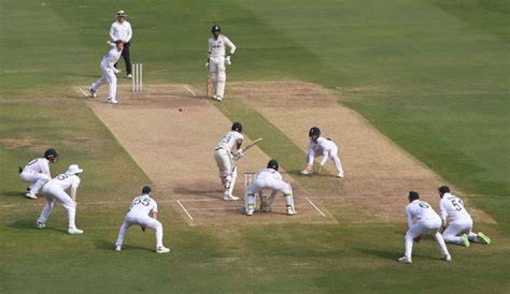 What is cut off time in cricket?