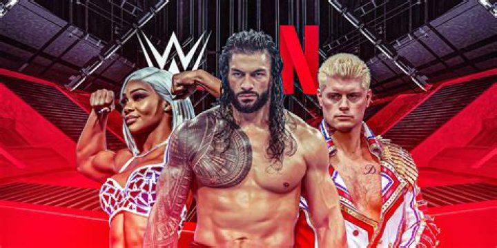 What is dark match in WWE?