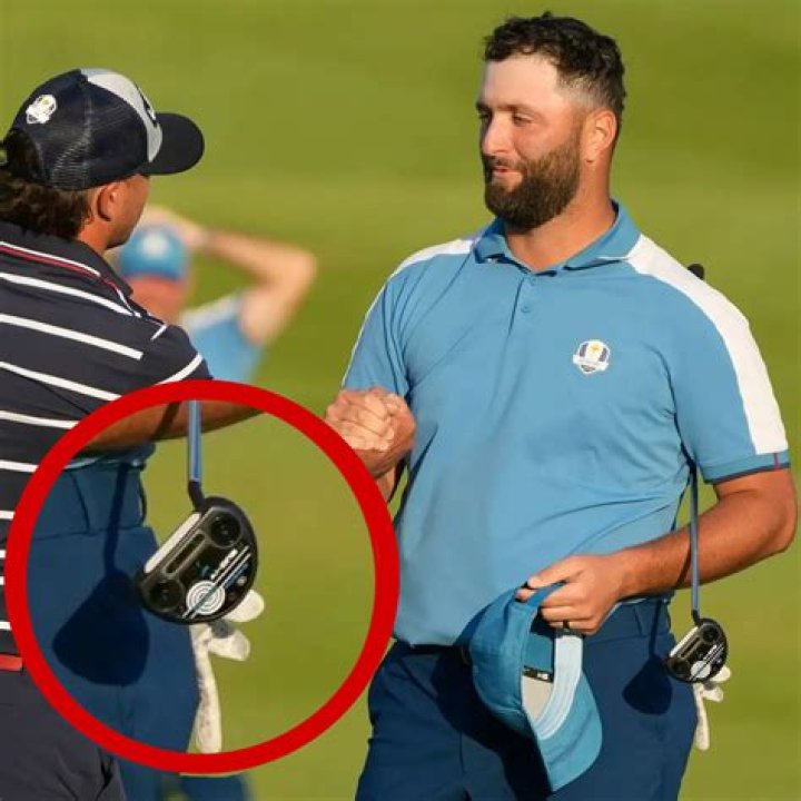 What is Jon Rahm's putter?