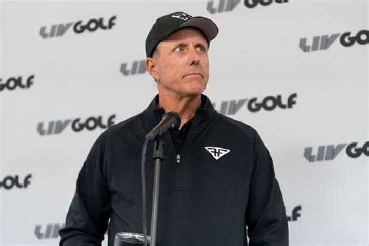What is Phil Mickelson appearance fee?