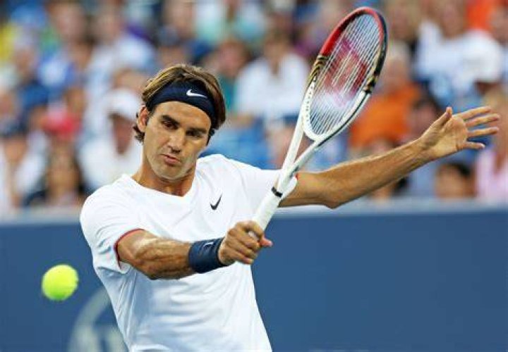 What is Roger Federer full name?