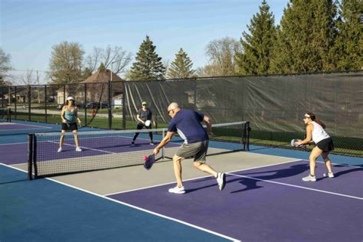 What is sideout in pickleball?