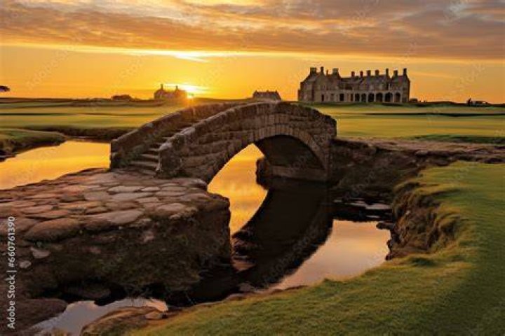 What is the name of the famous bridge at St Andrews?
