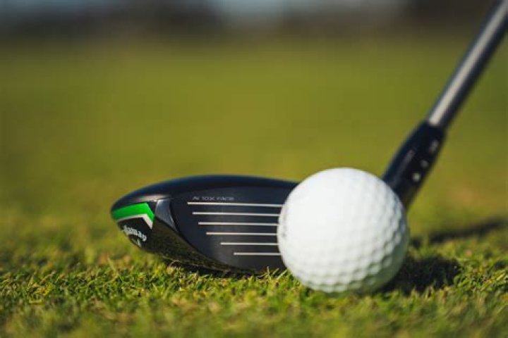 What is the point of a hybrid golf club?