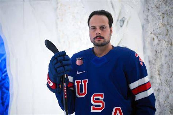 What is the richest hockey team?