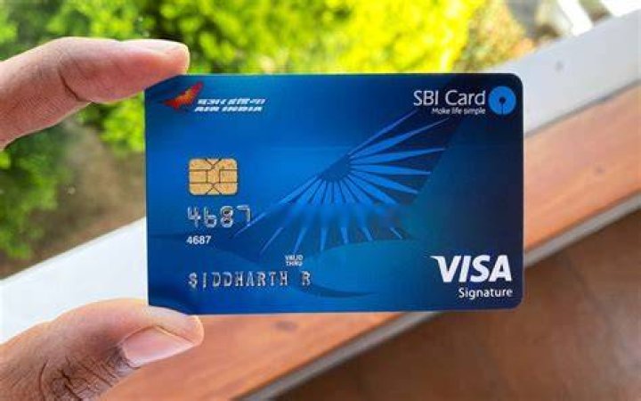 What is total due in SBI credit card?