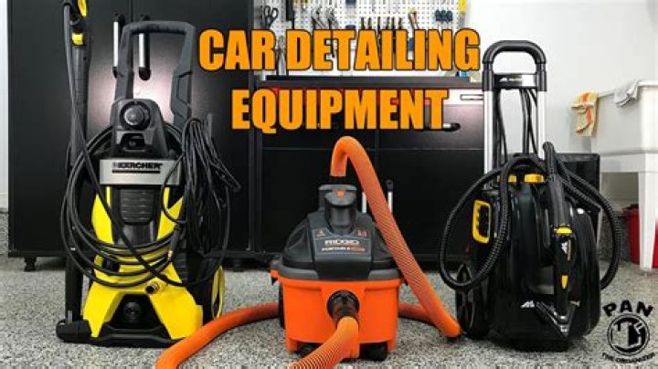 What kind of vacuum do auto detailers use?