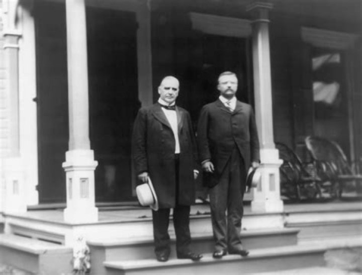 What major events happened in 1894?