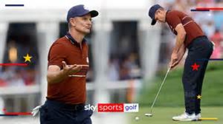 What putter does Charl Schwartzel using?