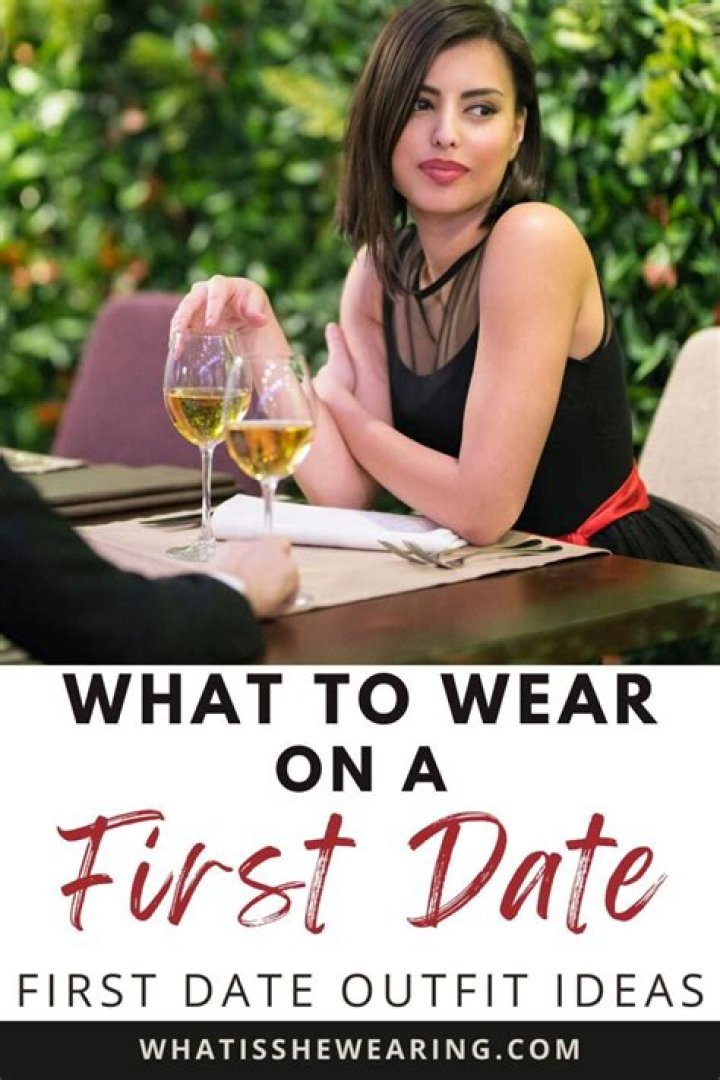 What should a fat person wear on a first date?