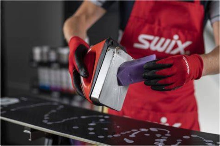 What ski wax should I use?