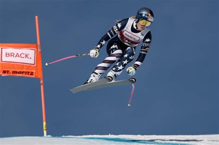 What skis does James Bond use?