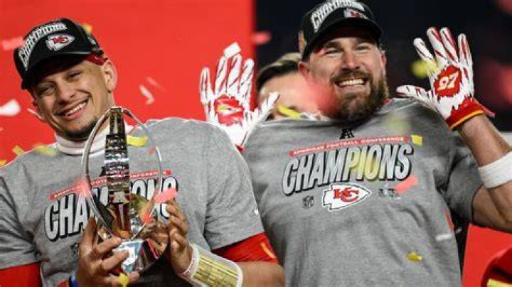 What team won 3 Super Bowls in the 1990s?