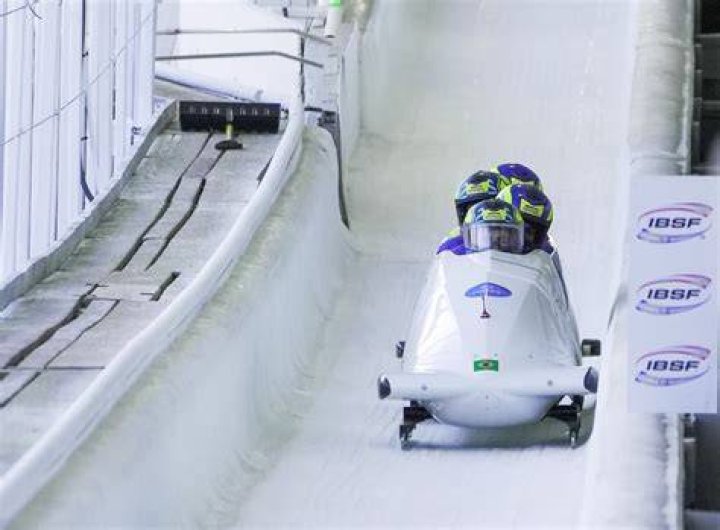 Whats faster luge or bobsled?