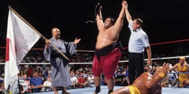 When did Lex Luger body slam Yokozuna?