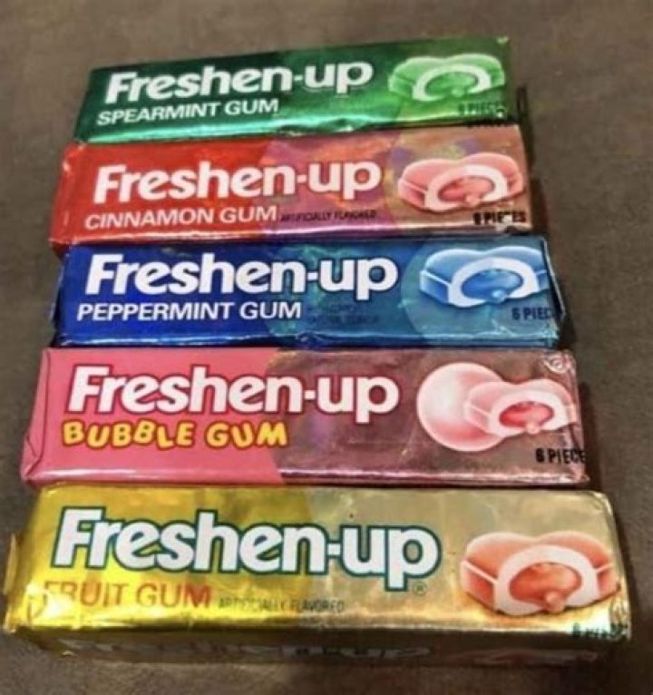 When was Freshen Up Gum discontinued?