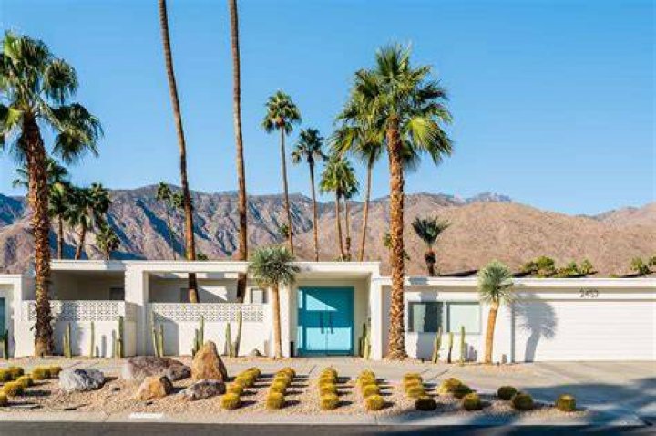 Where did the Kardashians buy a house in Palm Springs?