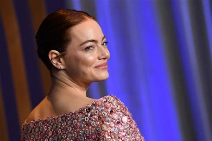 Where do the celebrities live in Arizona?