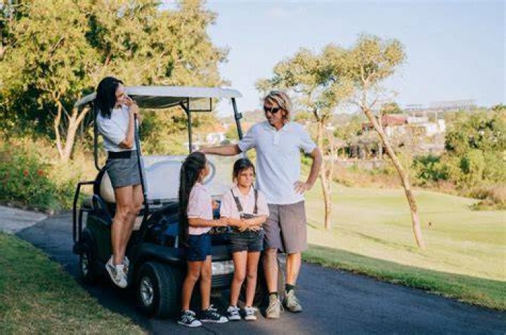 Where is the Year of the golf cart located?